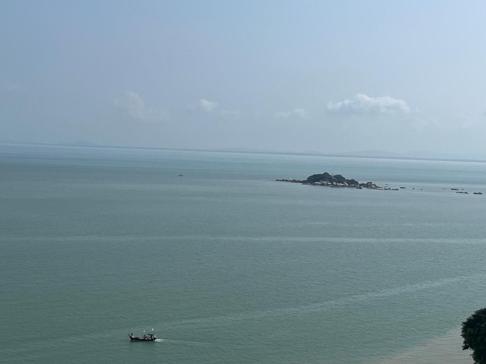 Paradise By The Sea In Penang By Veron At Rainbow Paradise 탄중붕가 외부 사진