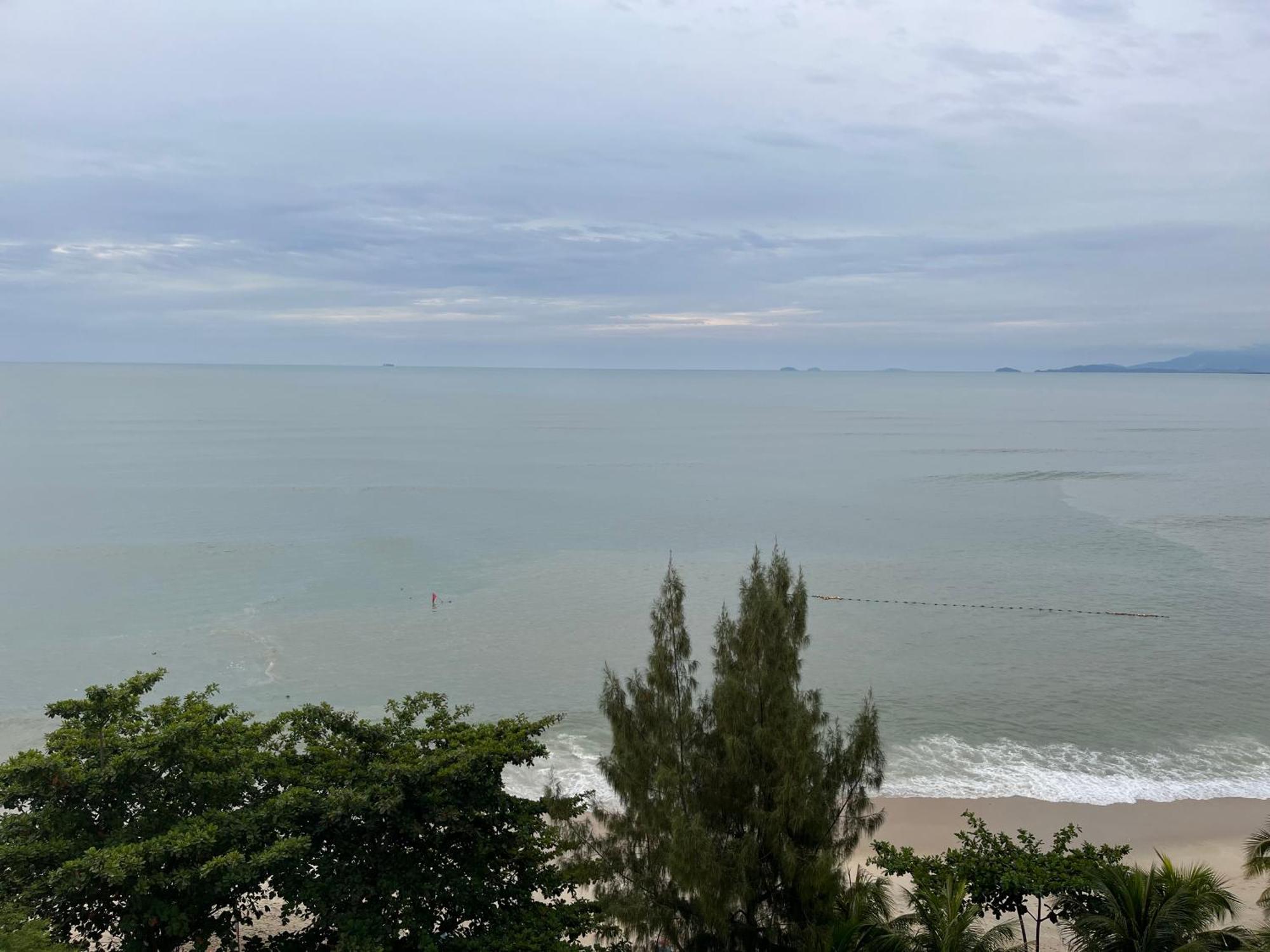 Paradise By The Sea In Penang By Veron At Rainbow Paradise 탄중붕가 외부 사진