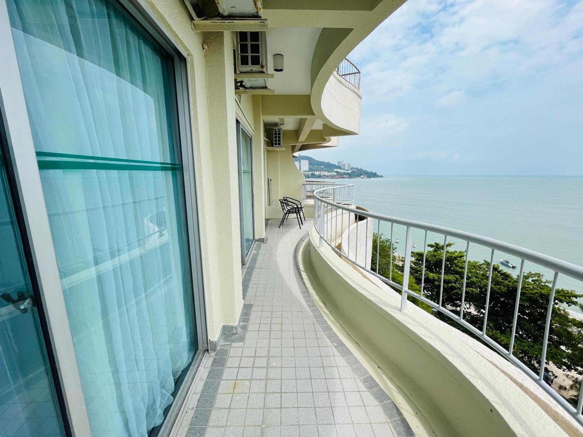 Paradise By The Sea In Penang By Veron At Rainbow Paradise 탄중붕가 외부 사진