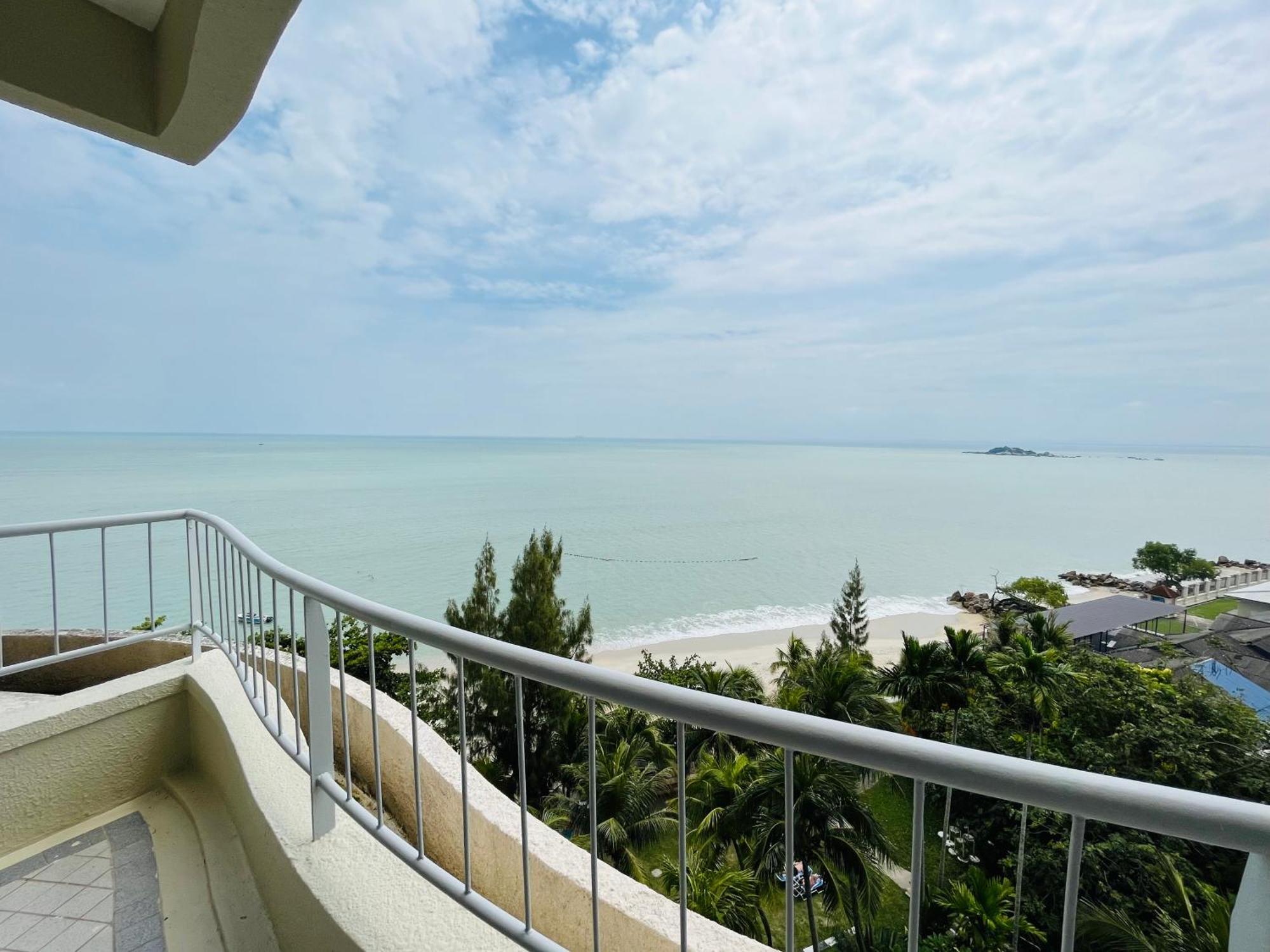 Paradise By The Sea In Penang By Veron At Rainbow Paradise 탄중붕가 외부 사진